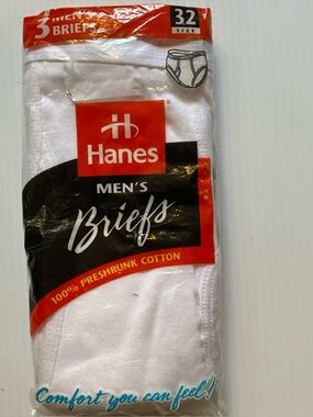 NEW OLD STOCK Hanes White Men’s Briefs (3) 100% Preshrunk Cotton - 32